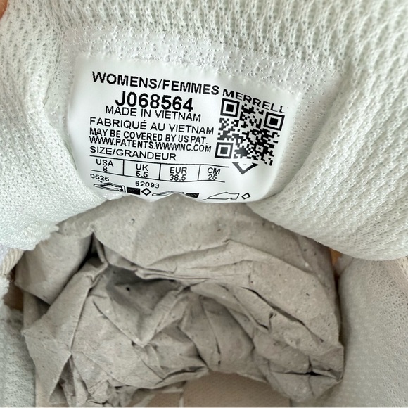 Merrell NWOT Women's Neutral Beige Mesh Athletic Sneakers, Size 8 - Picture 2 of 8